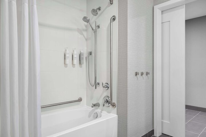 Choice Hotels photo 2