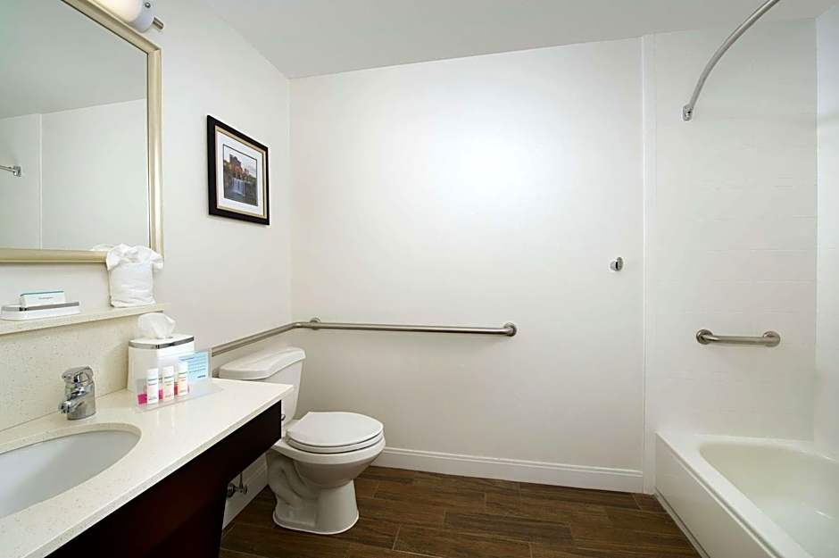 Choice Hotels photo 2